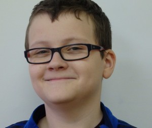 - Marko Plavec, 6.c – 4. razred gitare. Glazbenu upisao na prijedlog roditelja. Najradije svira skladbu Pink Panther. Vježba svaki drugi dan po 15-tak minuta. Smatra da su mu ocjene u školi nešto slabije zbog pohađanja glazbene škole.