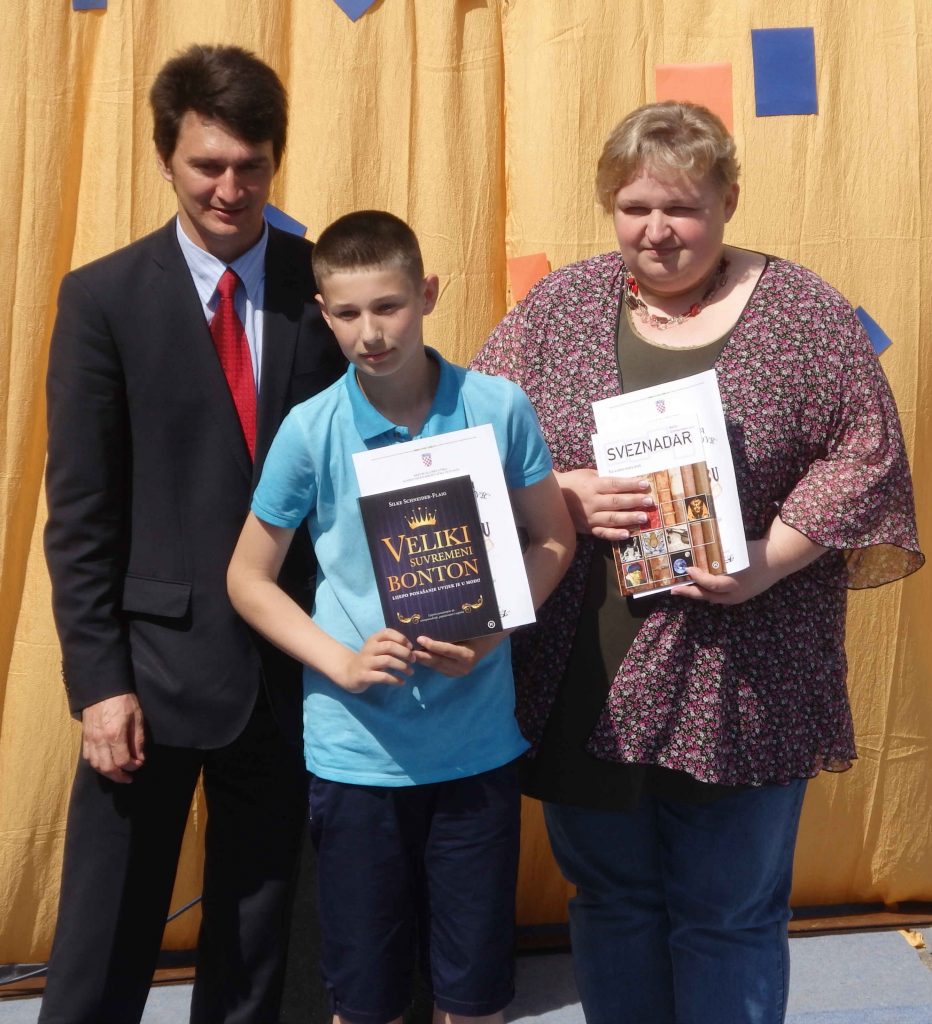 Patrik Benčka i mentorica Andrea Martinčić, treće mjesto na županijskom - geografija