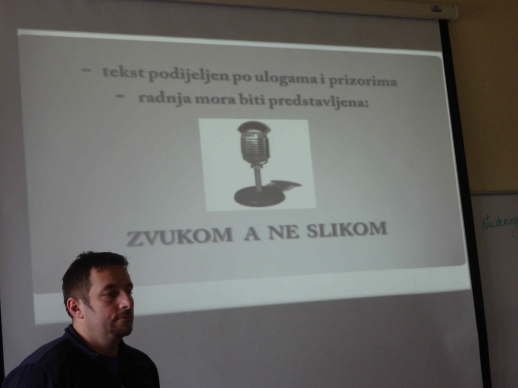 Radio igra je