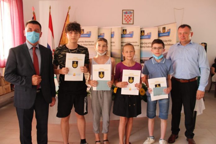 Emanuel Potlaček, Lea Hrandek, Iva Trušček, Leon Višak